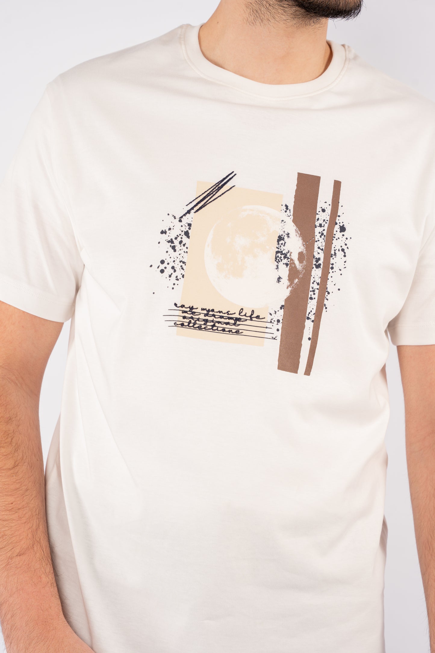 WHITE MOON ABSTRACT TSHIRT