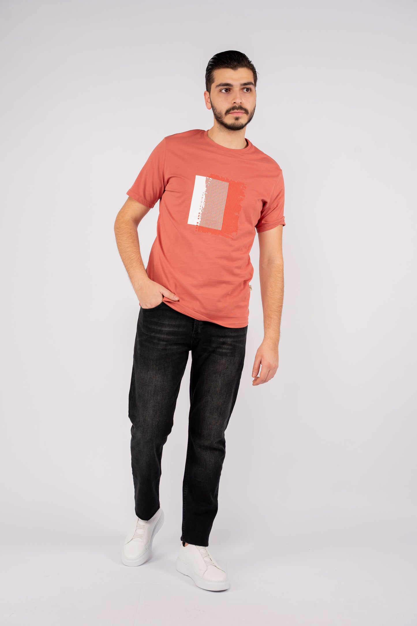 CORAL PATTERNED TSHIRT