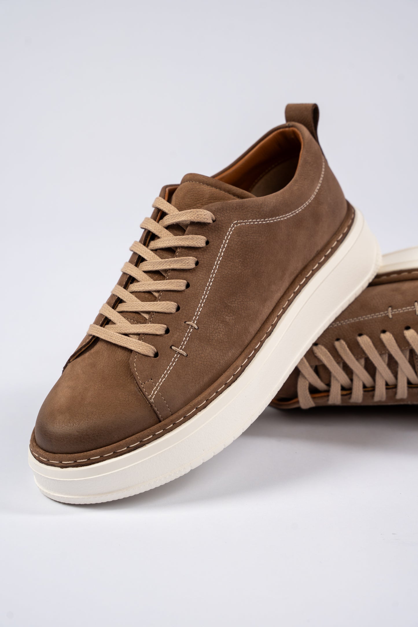BEIGE CASUAL NUBUCK SNEAKER