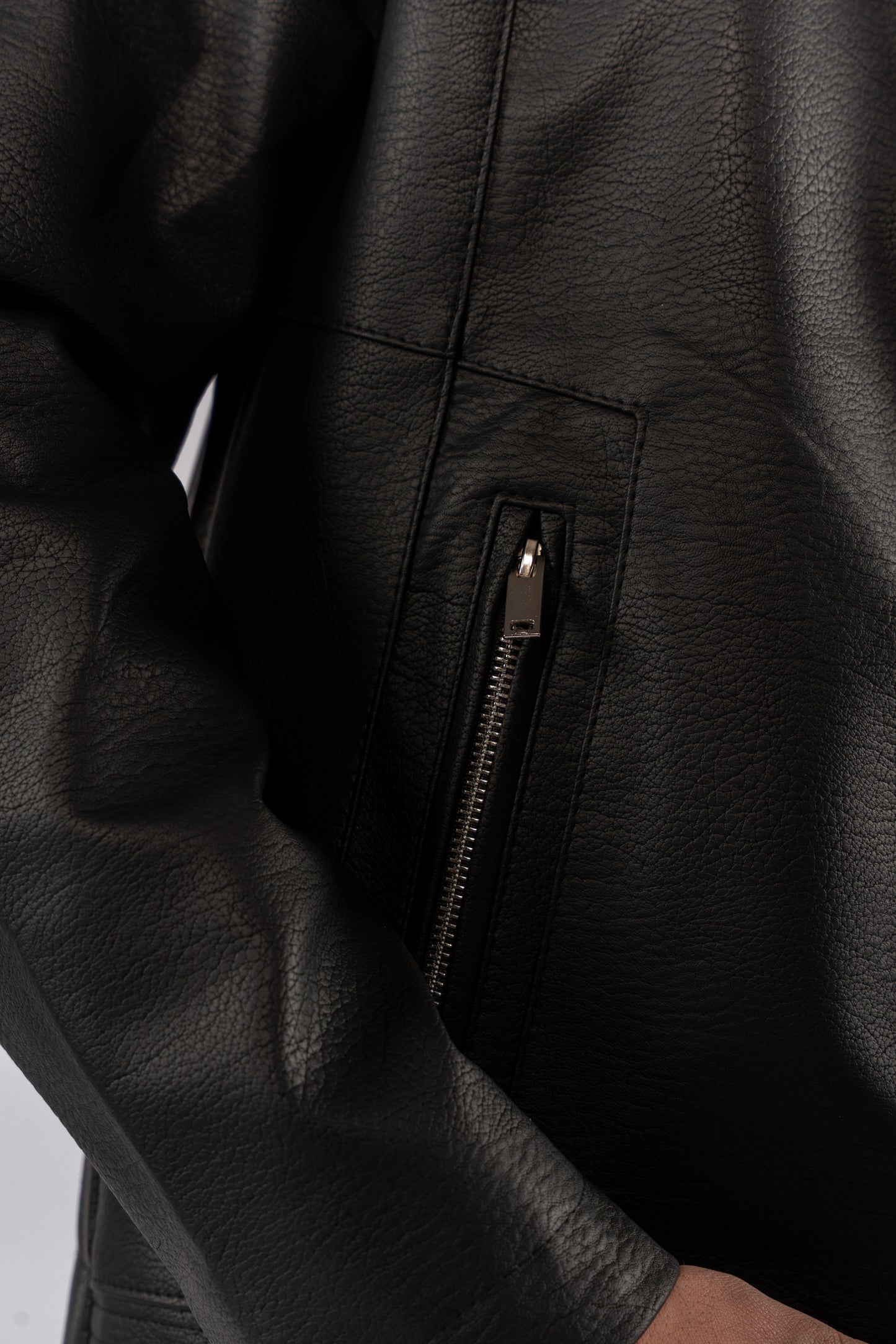 BLACK CASUAL LEATHER JACKET