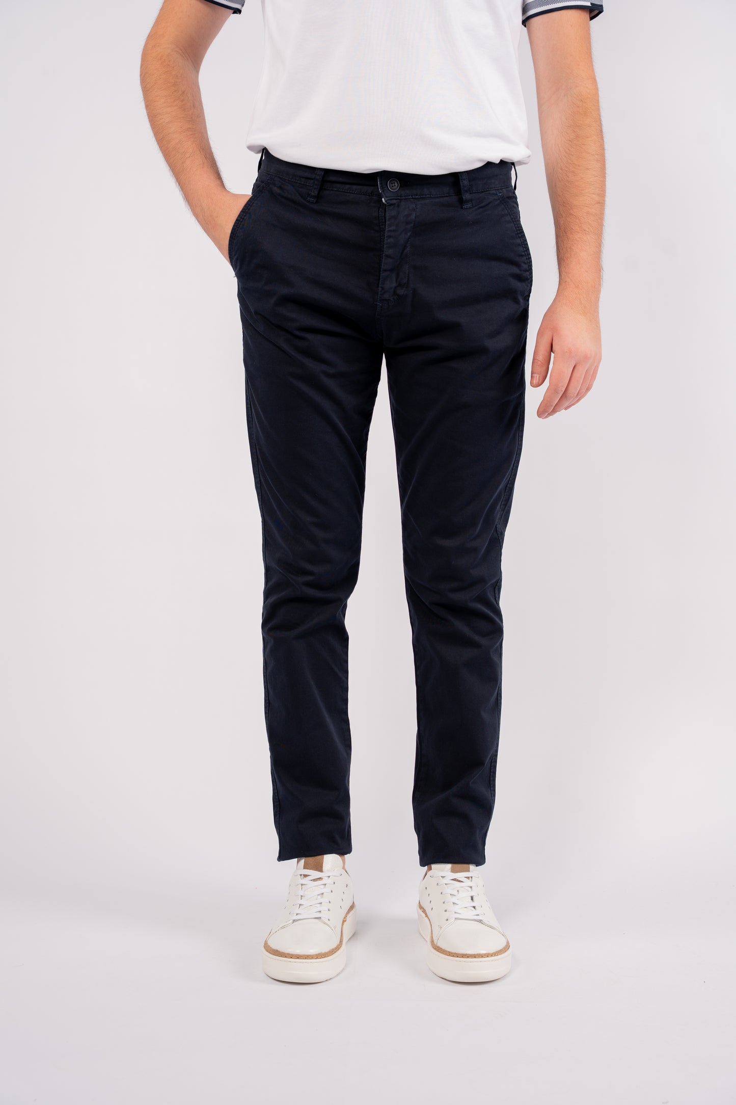 NAVY EVERYDAY CHINOS