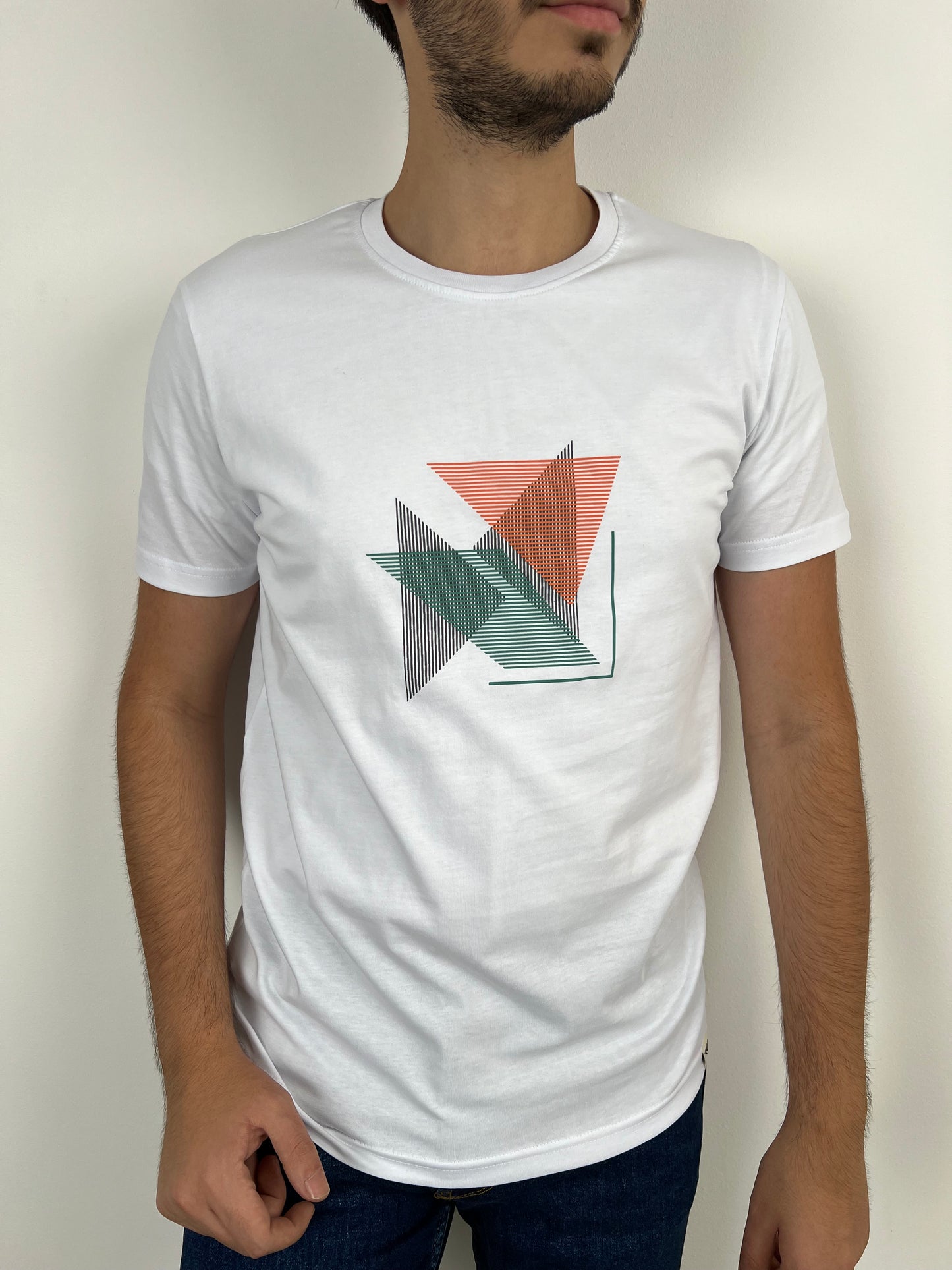 TRIANGLES WHITE TSHIRT