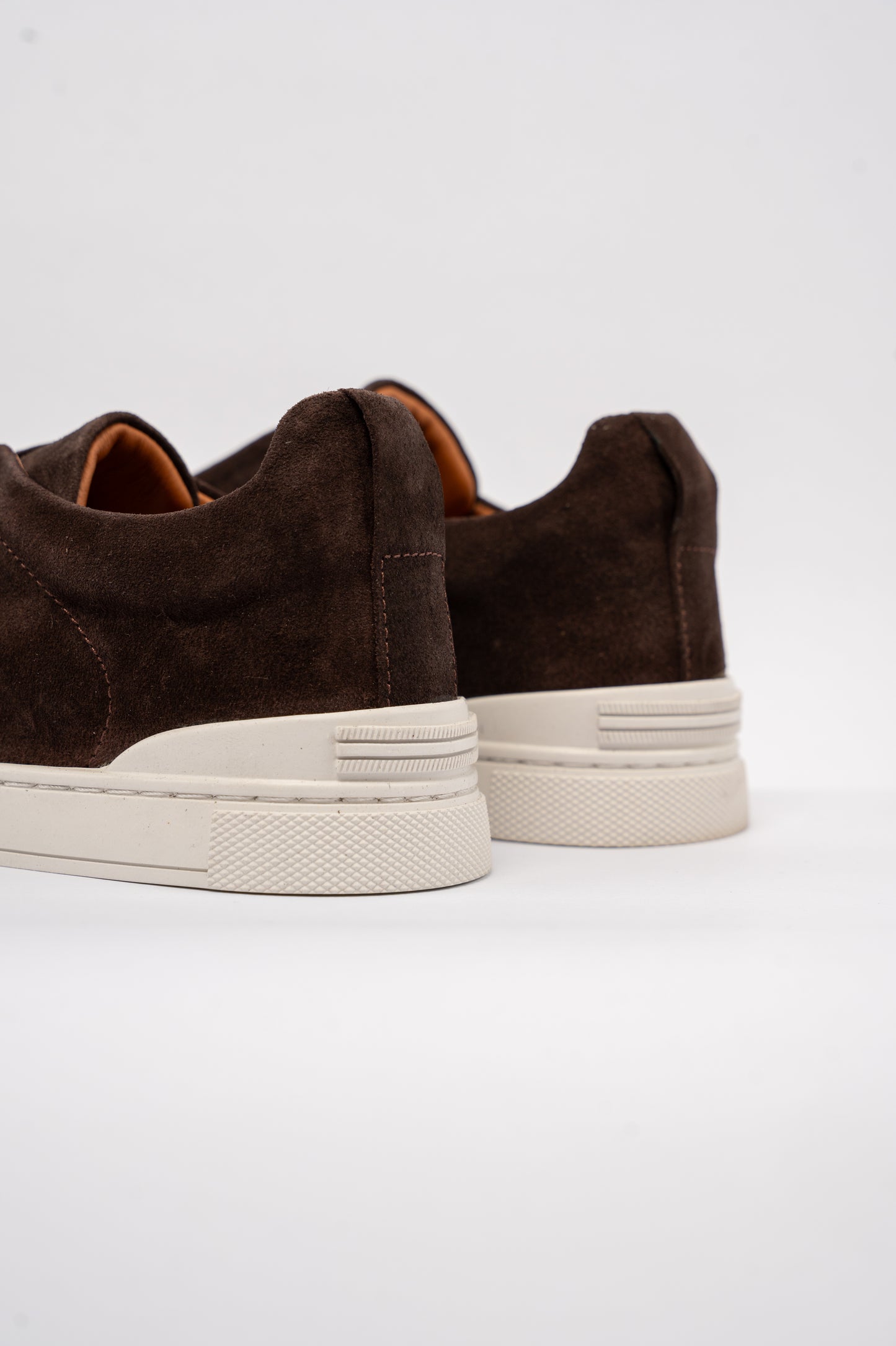 BROWN TRIPLE X ELASTIC SNEAKER