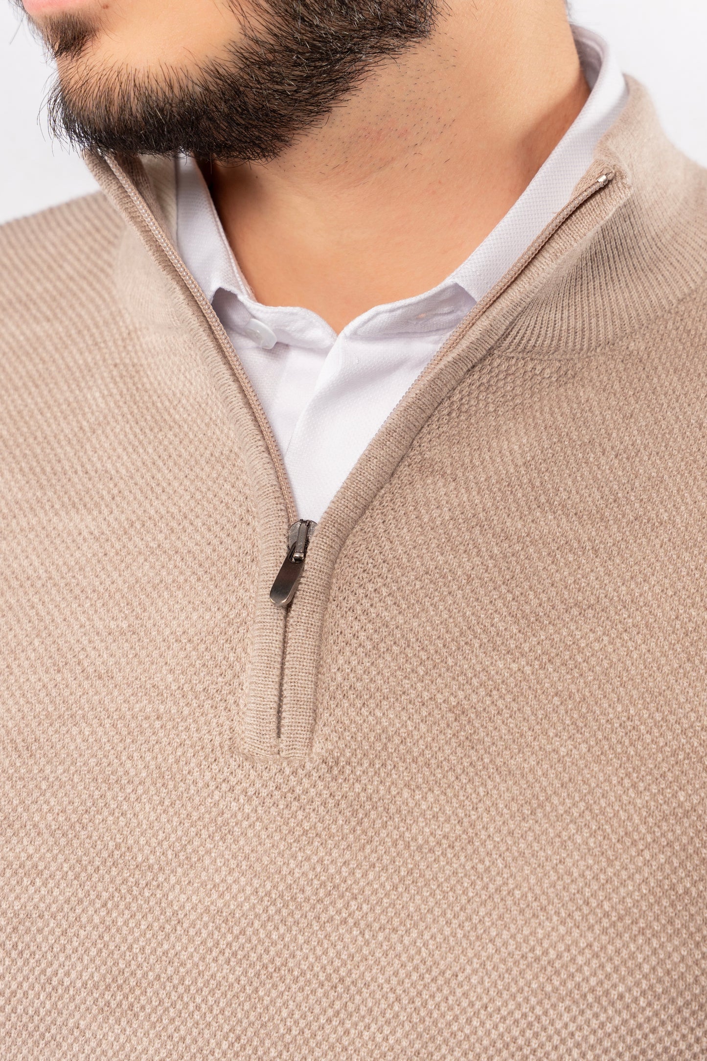BEIGE HIGHNECK ZIPPER