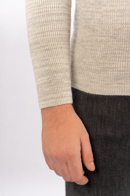 GREY LINED TURTLENECK