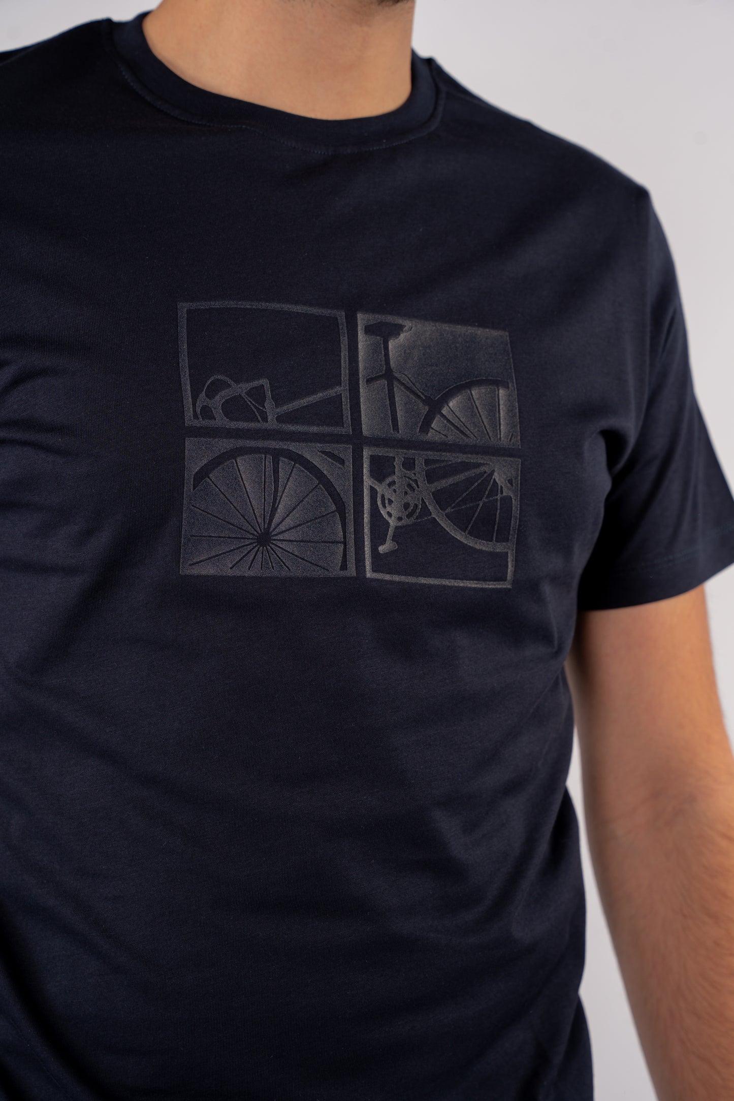 NAVY BICYCLE TSHIRT