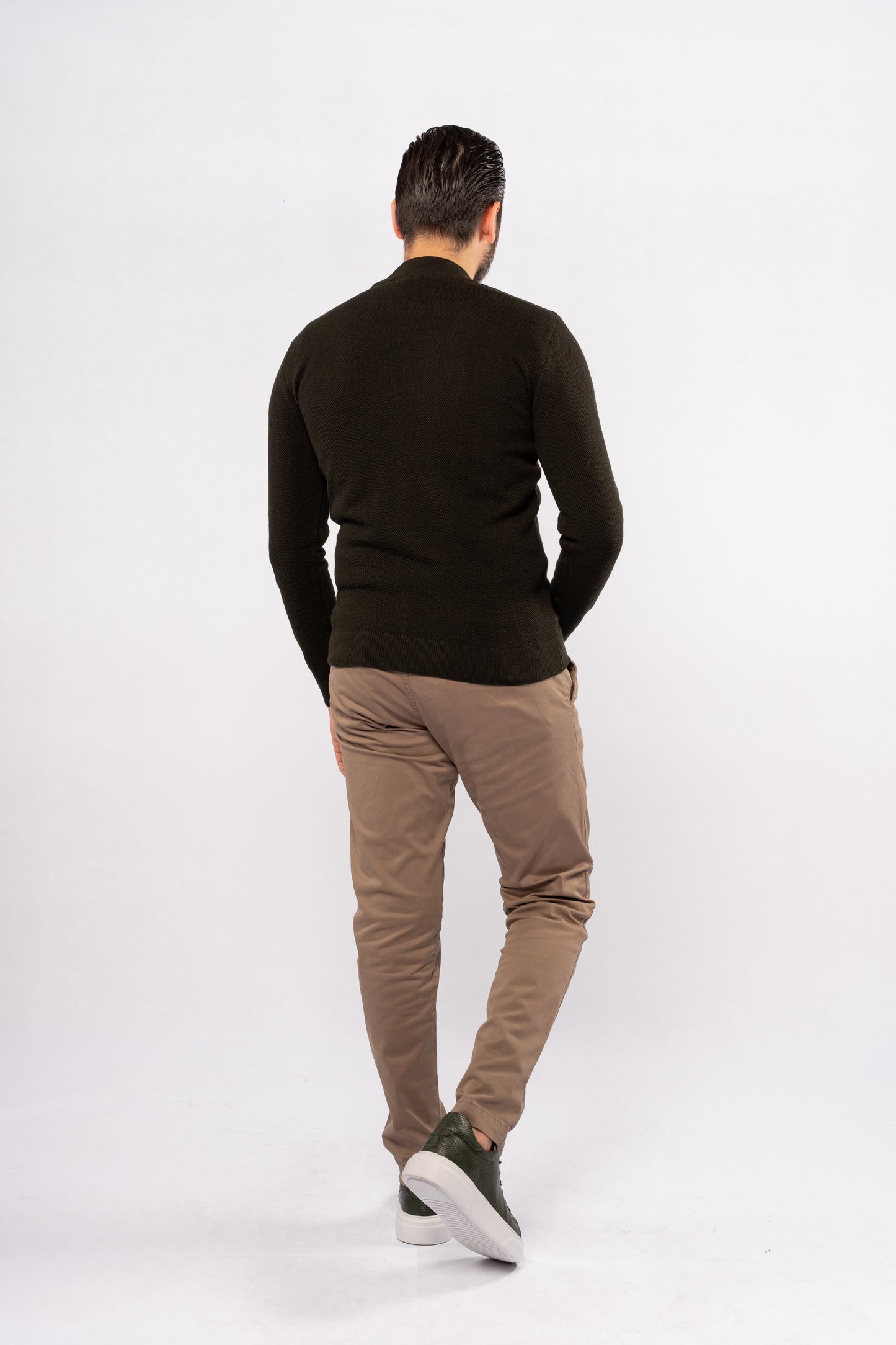 OLIVE HIGHNECK SWEATER