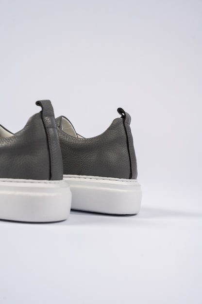 GREY ELASTIC SNEAKER