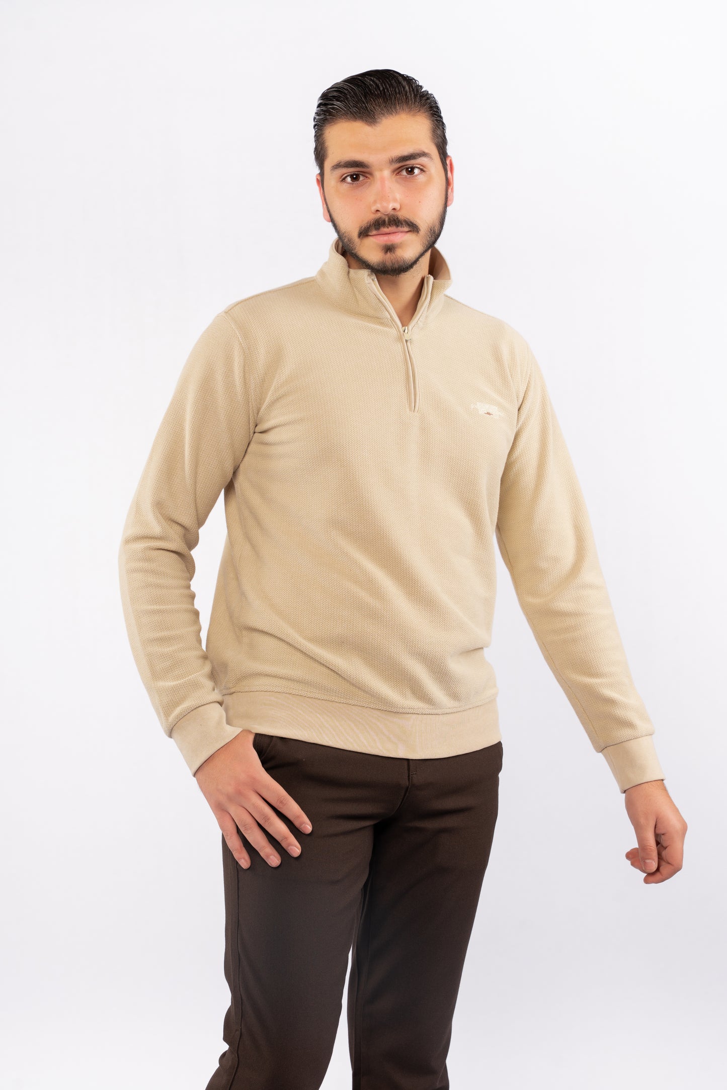 BEIGE HIGHNECK ZIPPER SWEATER