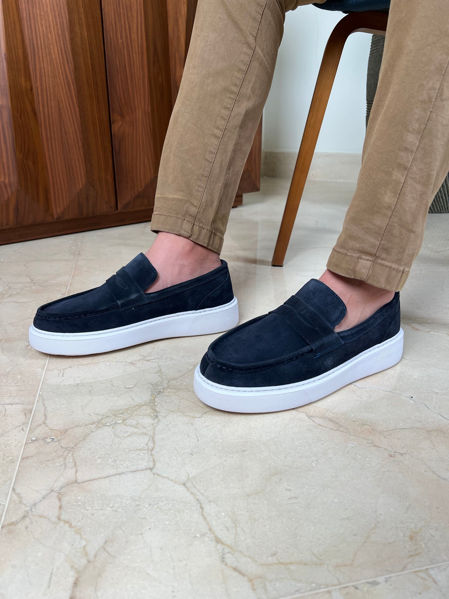 NAVY LOAFER HIGH SOLE