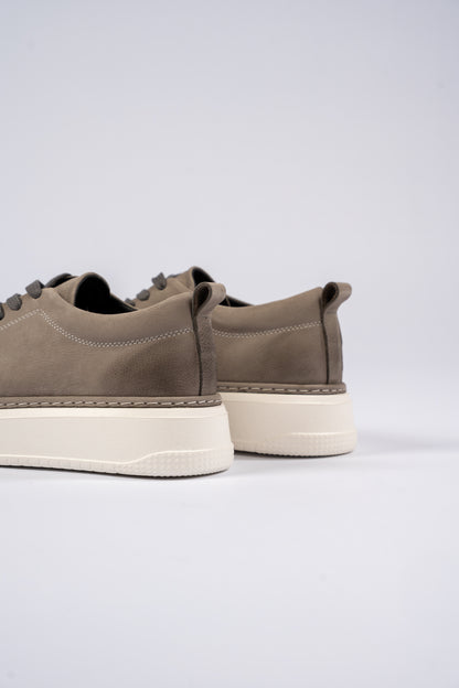 GREIGE CASUAL NUBUCK SNEAKER