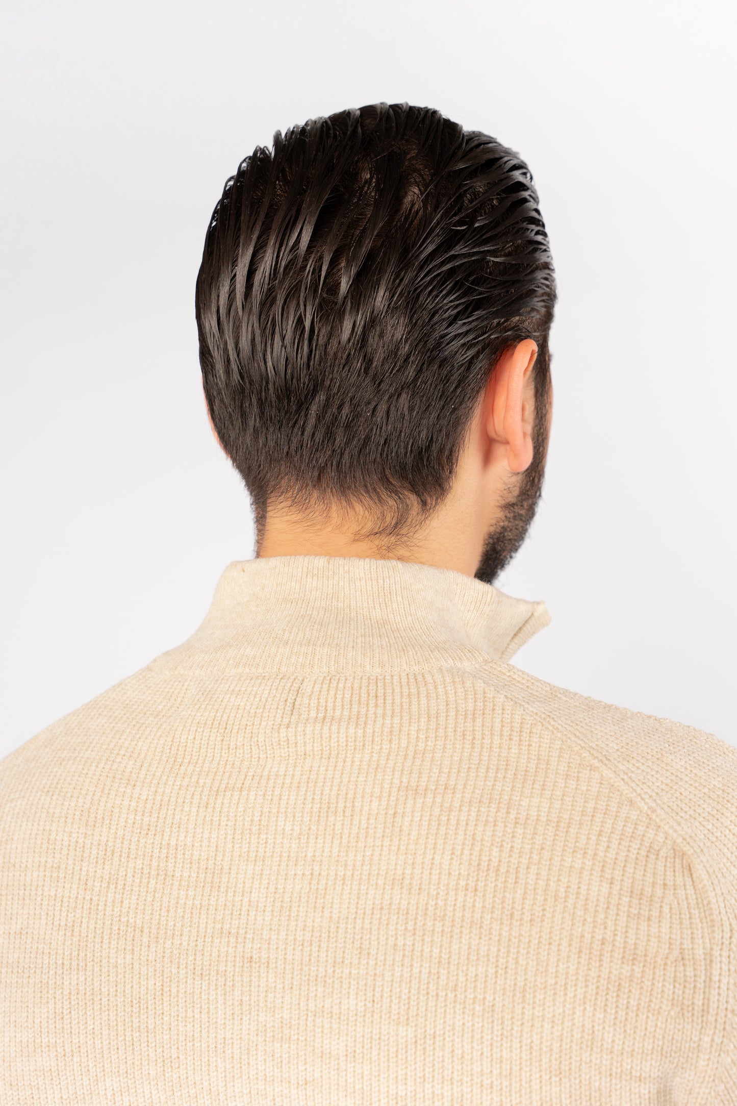 BEIGE KNITTED HIGHNECK ZIPPER SWEATER