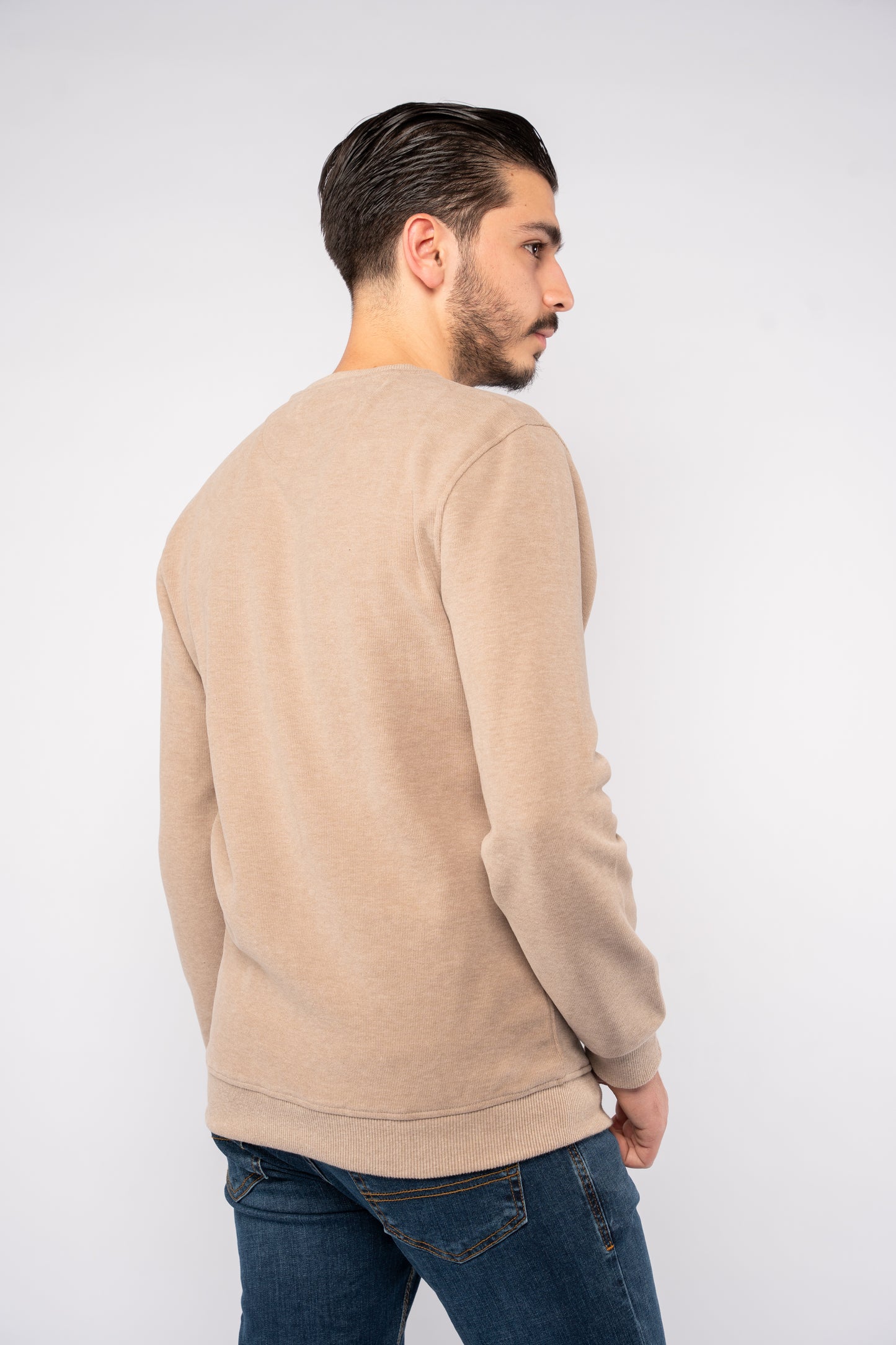 BEIGE ROUND NECK SWEATER