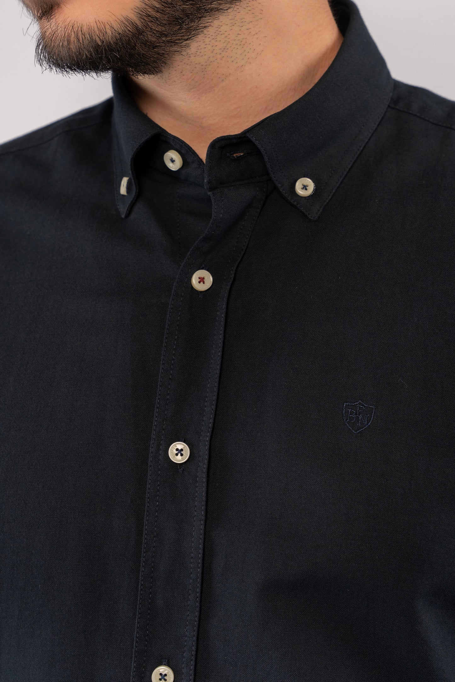 NAVY TIMELESS OXFORD SHIRT