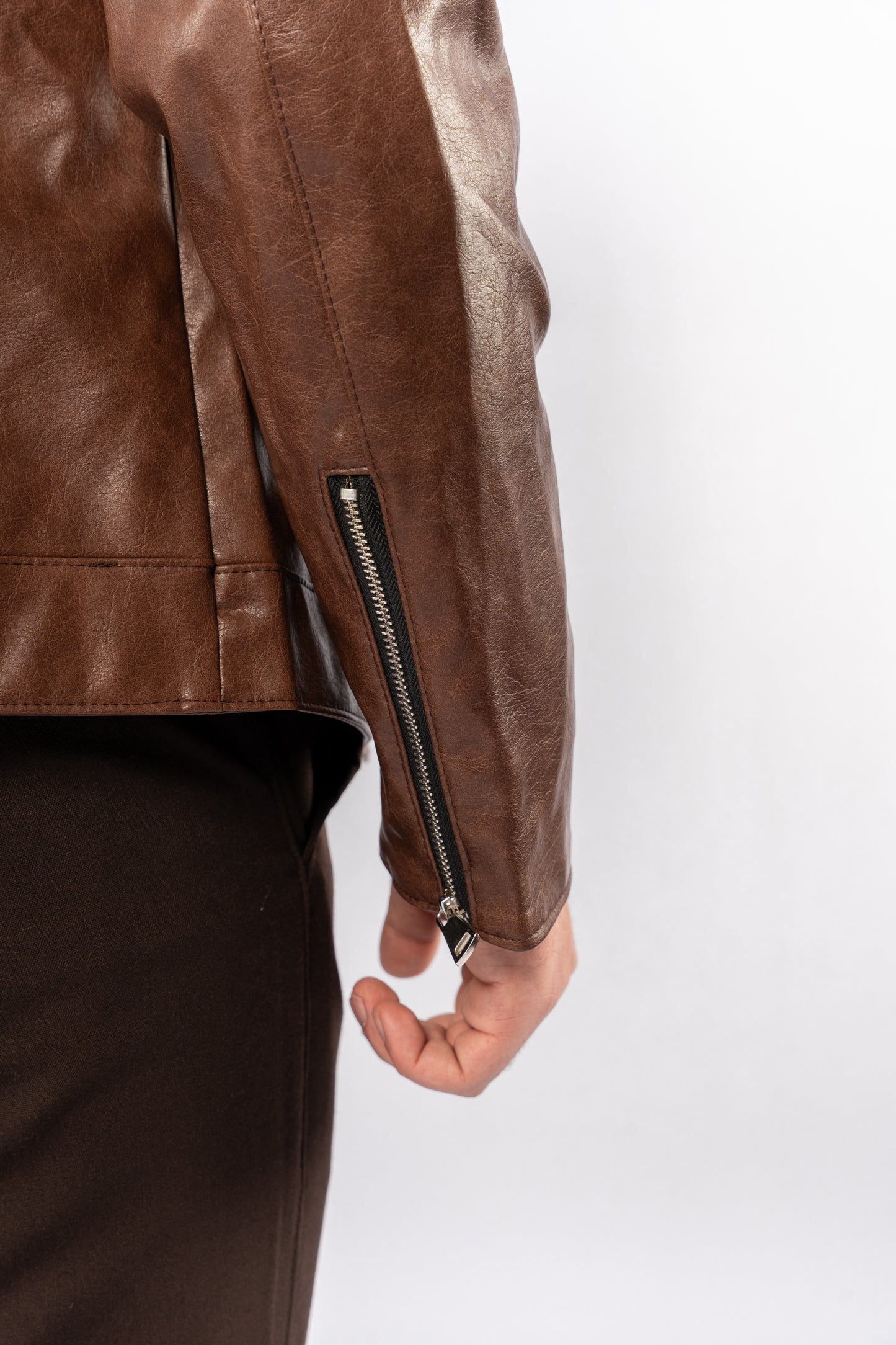 LIGHT BROWN TRUCKER LEATHER JACKET