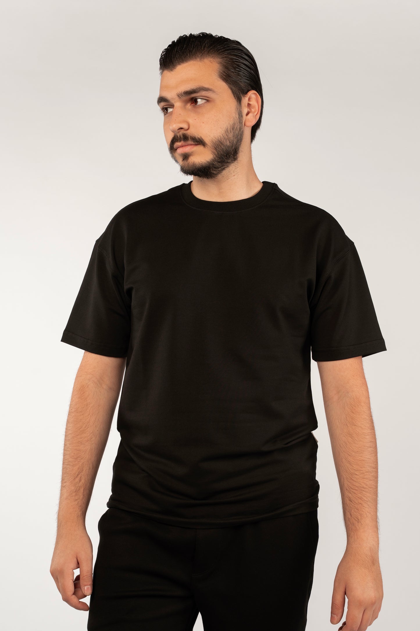 BLACK THICK TSHIRT