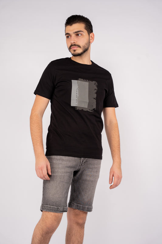BLACK PATTERNED TSHIRT