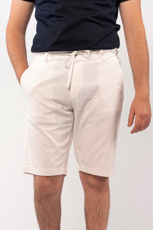 WHITE LINEN SHORT