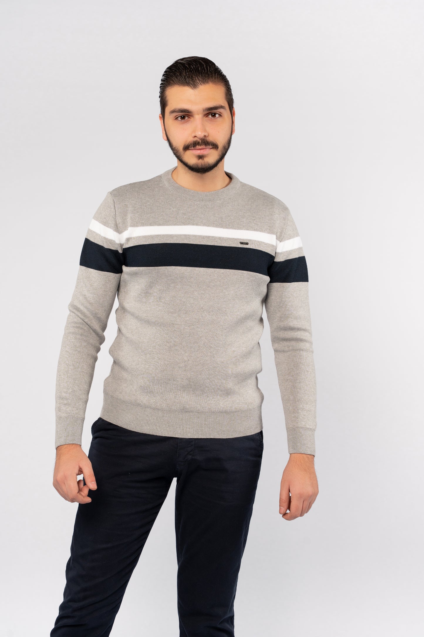 GREY DOUBLE LINE SWEATER