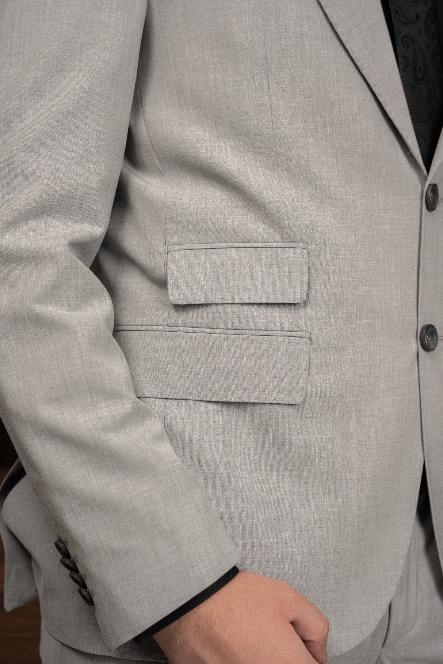 GREY ELEGANT SUIT