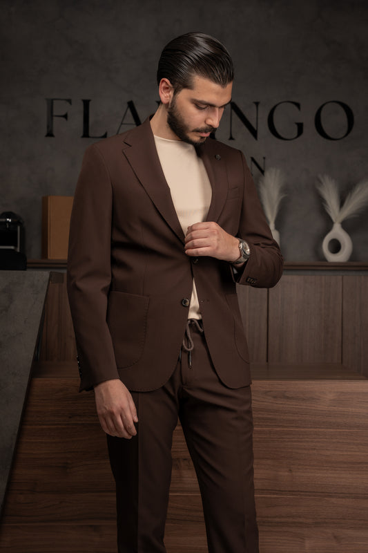 BROWN TRAVEL SUIT