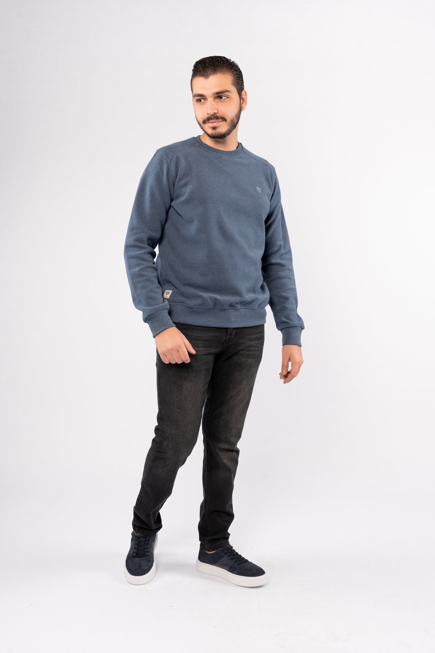 INDEGO SELANIK ROUNDNECK SWEATER