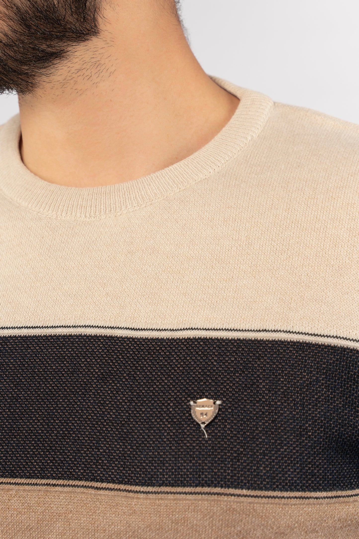 DARK BEIGE TRIO COLOR SWEATER