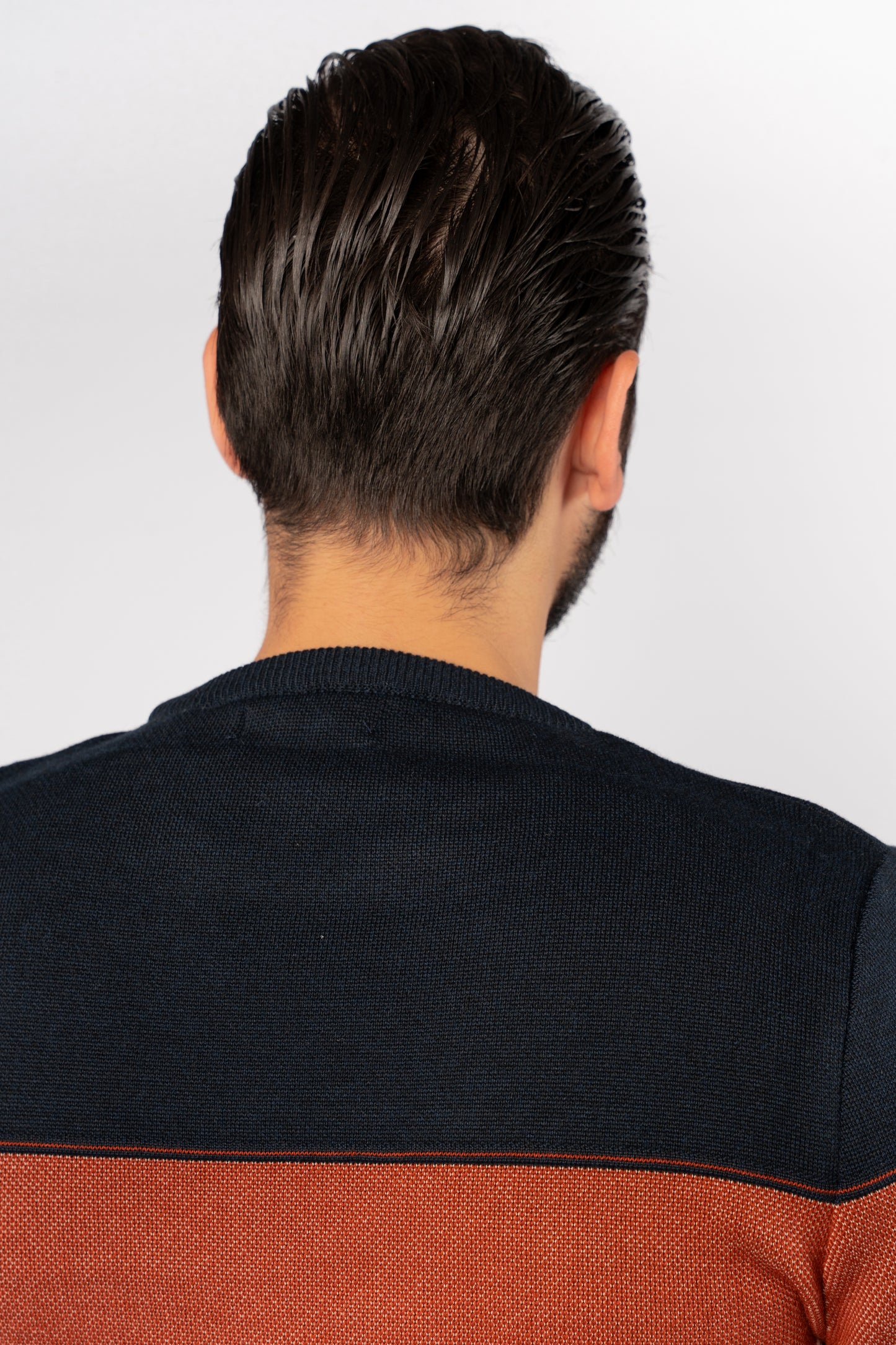 BEIGE TRIO COLOR SWEATER