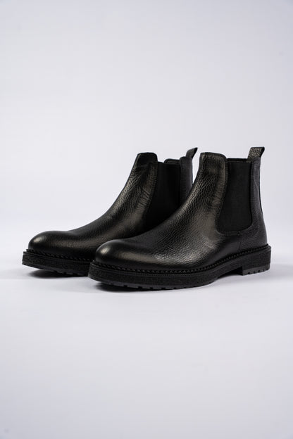 BLACK CHELSEA BOOTS