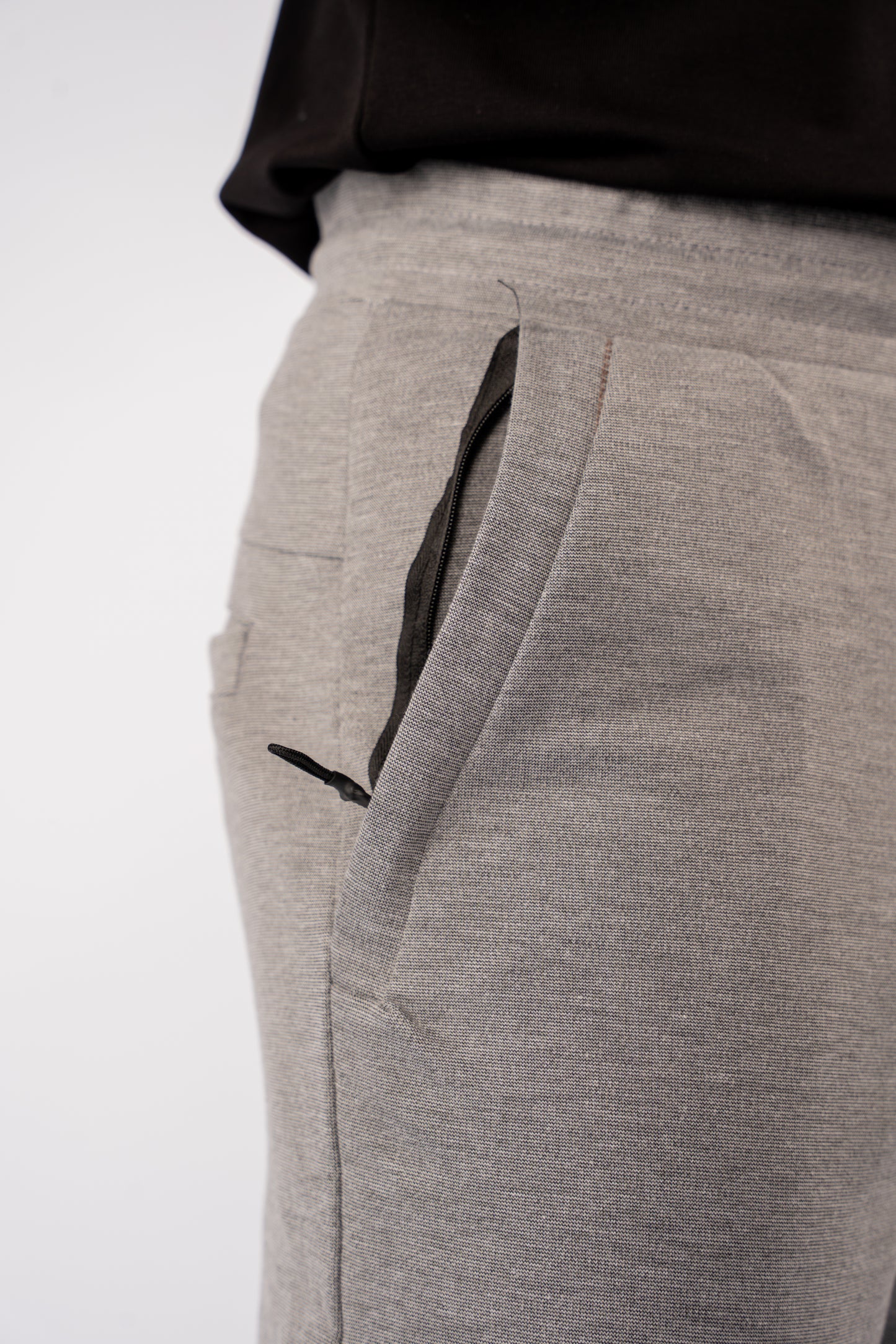 GREY SLIMFIT SWEATPANT