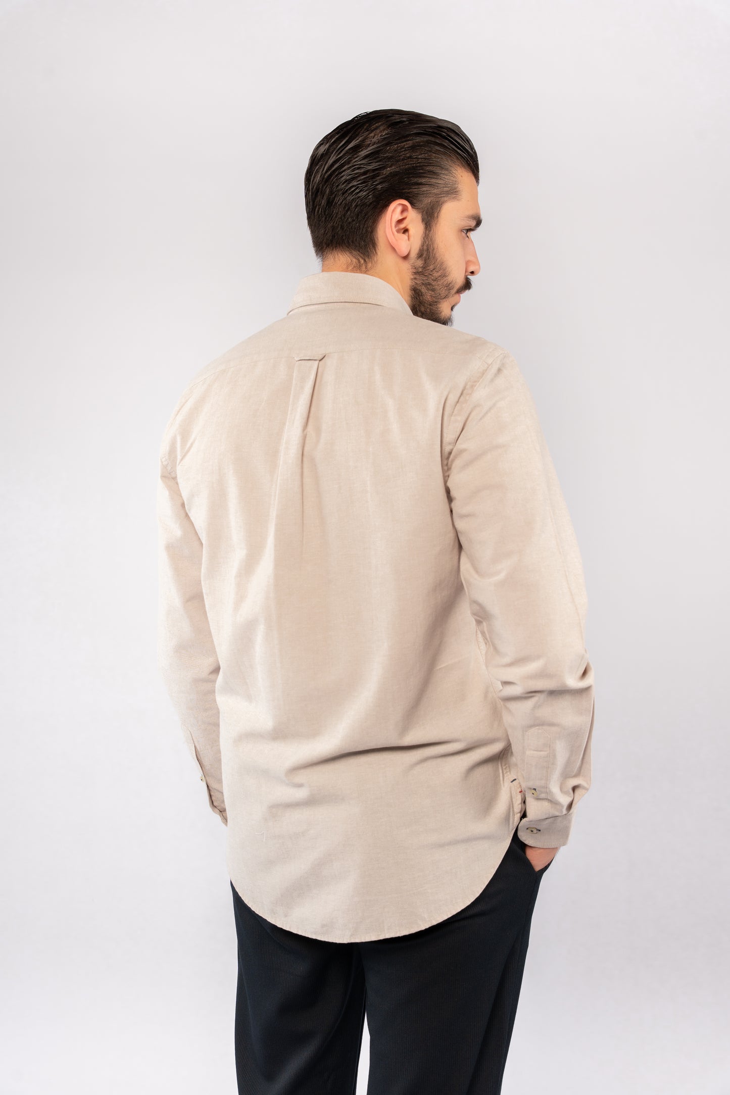 BEIGE TIMELESS OXFORD SHIRT
