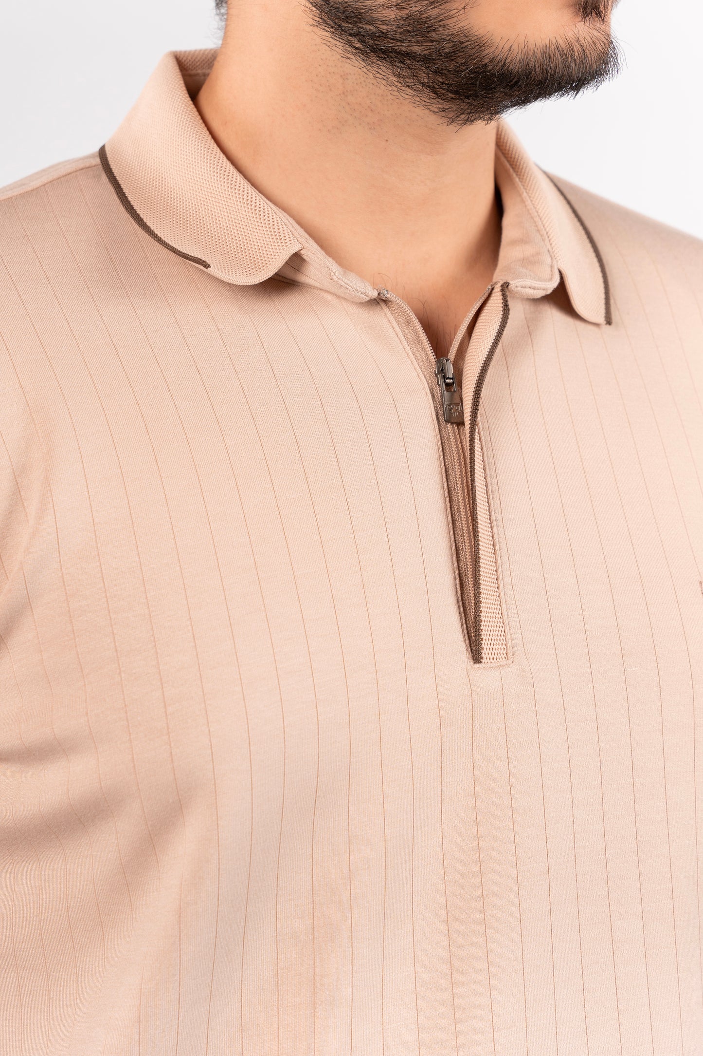 BEIGE POLO ZIPPER SWEATER