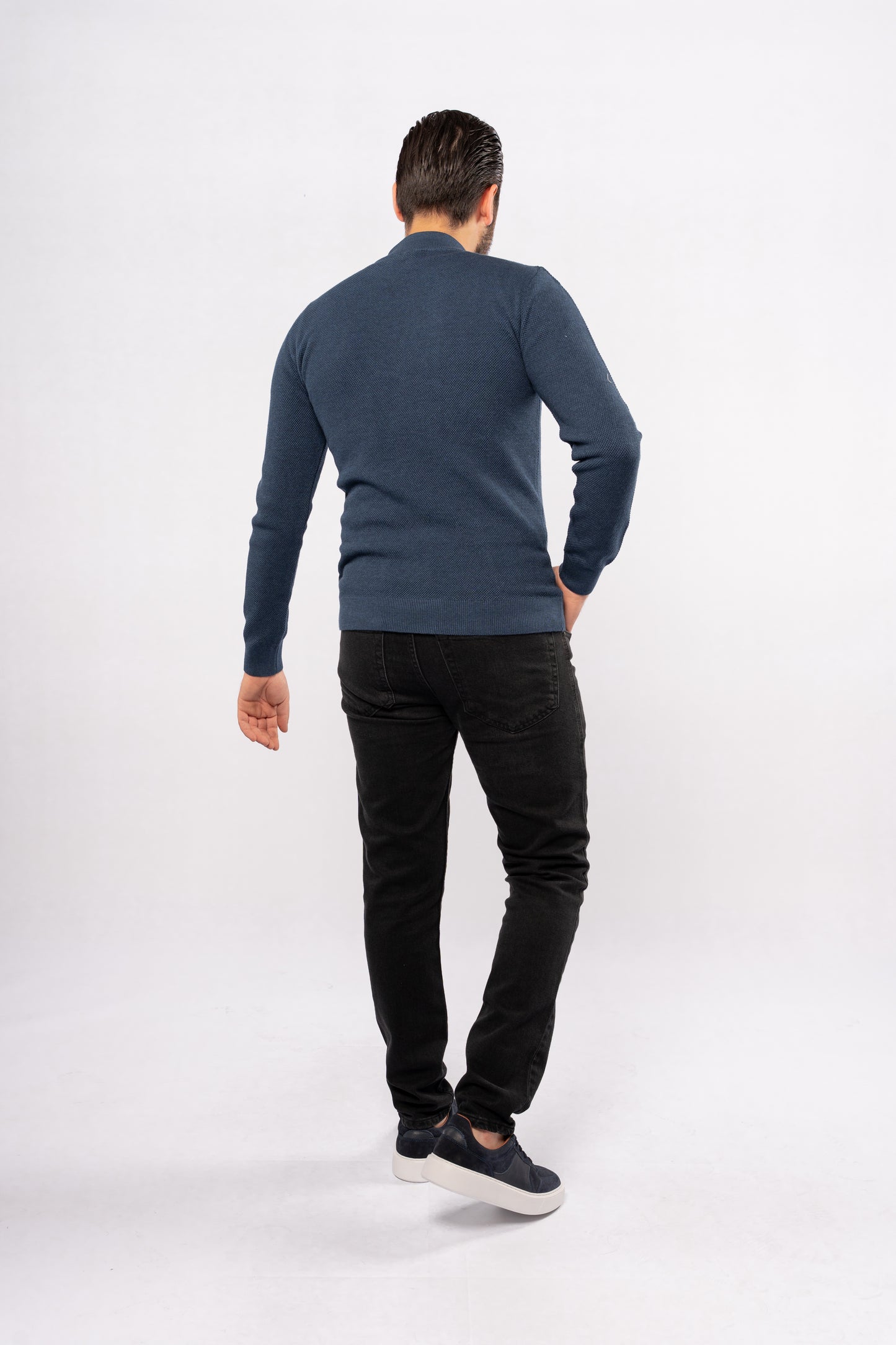 INDEGO HIGHNECK SWEATER