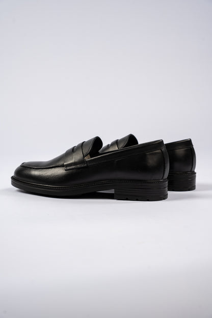 CLASSIC BLACK PENNY LOAFER