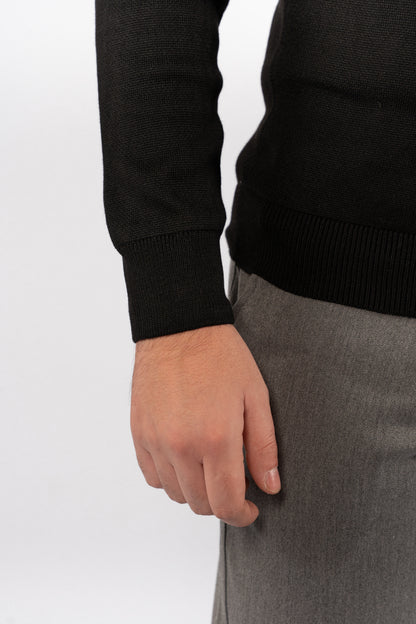 BLACK TRIO COLOR SWEATER