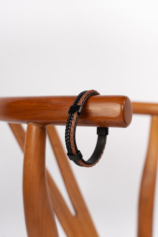 BROWN LEATHER ELEGANCE BRACELET